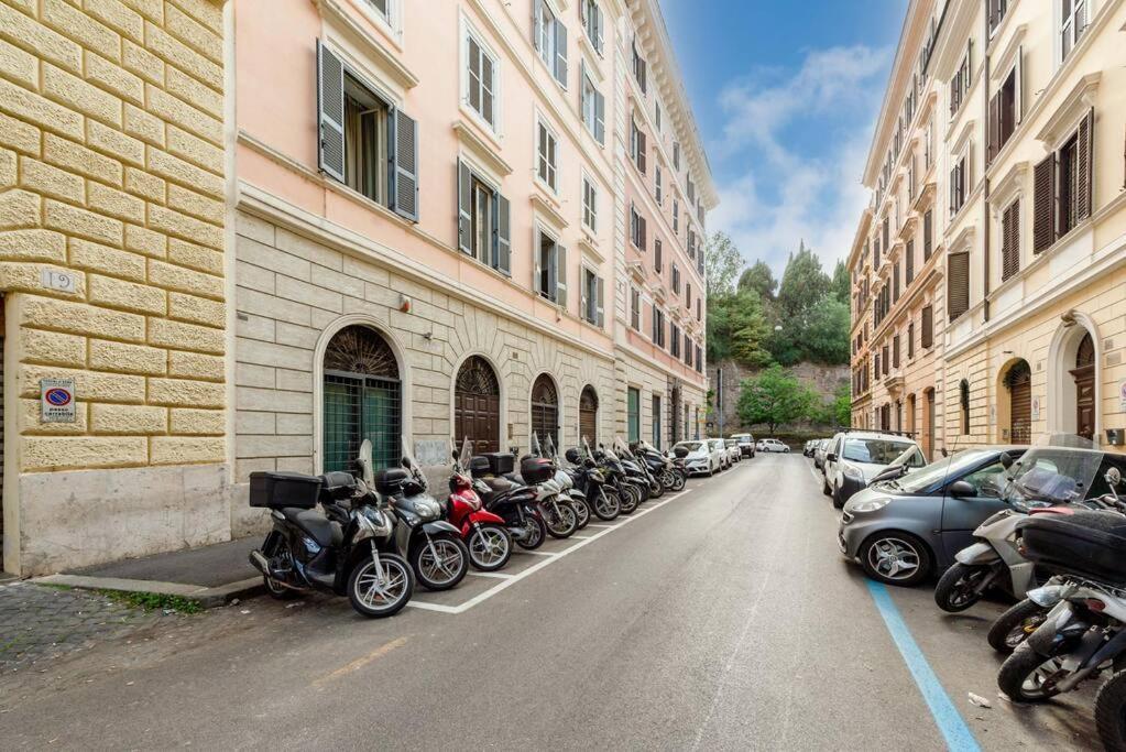 Colosseum 10Steps Away, Marco Aurelio Luxury House Rom Exterior foto